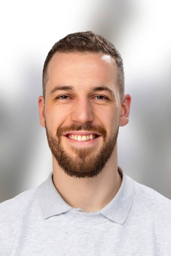 contact_import_imageIs4pIR