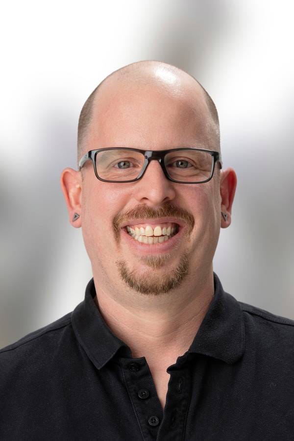 contact_import_imageyFDdGm