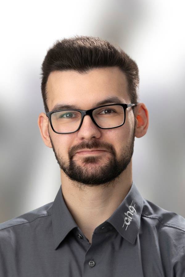 contact_import_imagez0PAOJ