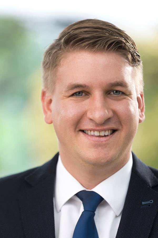 contact_import_imageYbe3UK