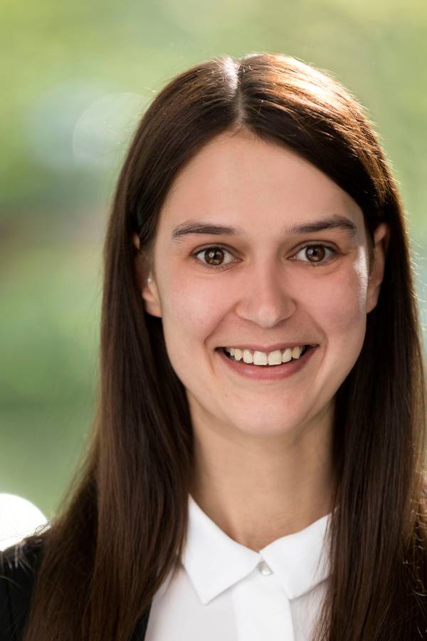 contact_import_imageEVNUDM