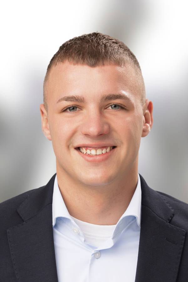 contact_import_imageTIuRAy