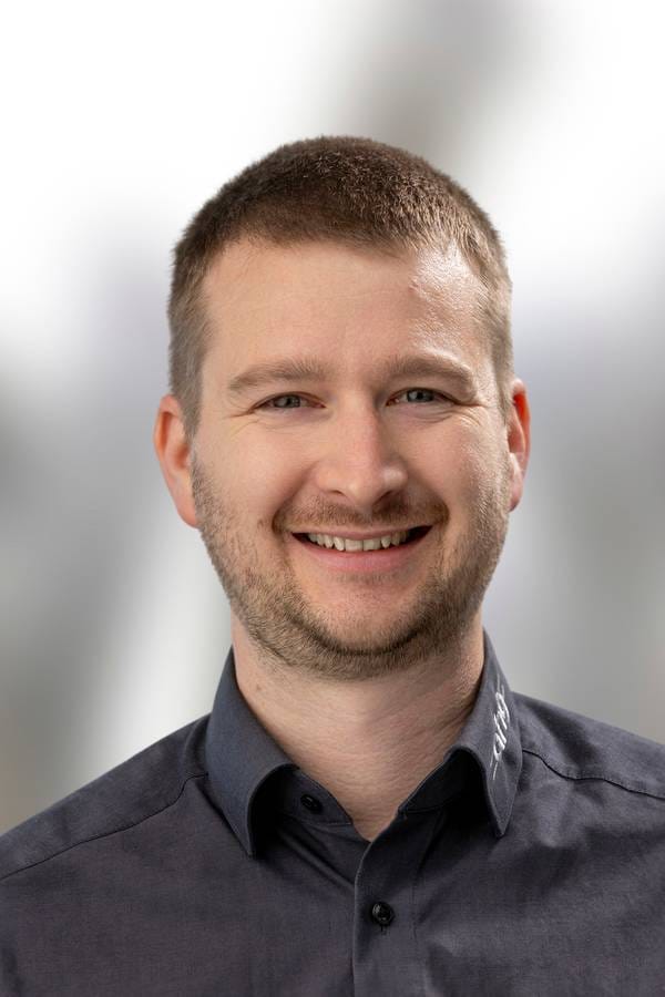 contact_import_imageMK3xug