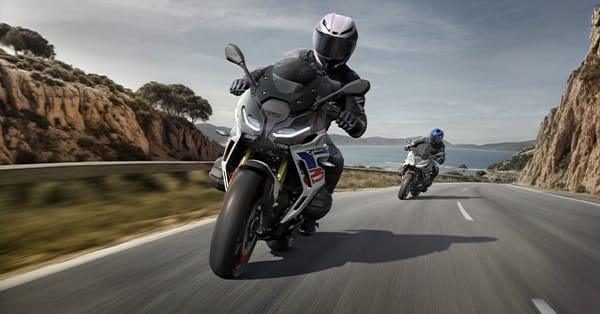 BMW R1300RS Design.jpg