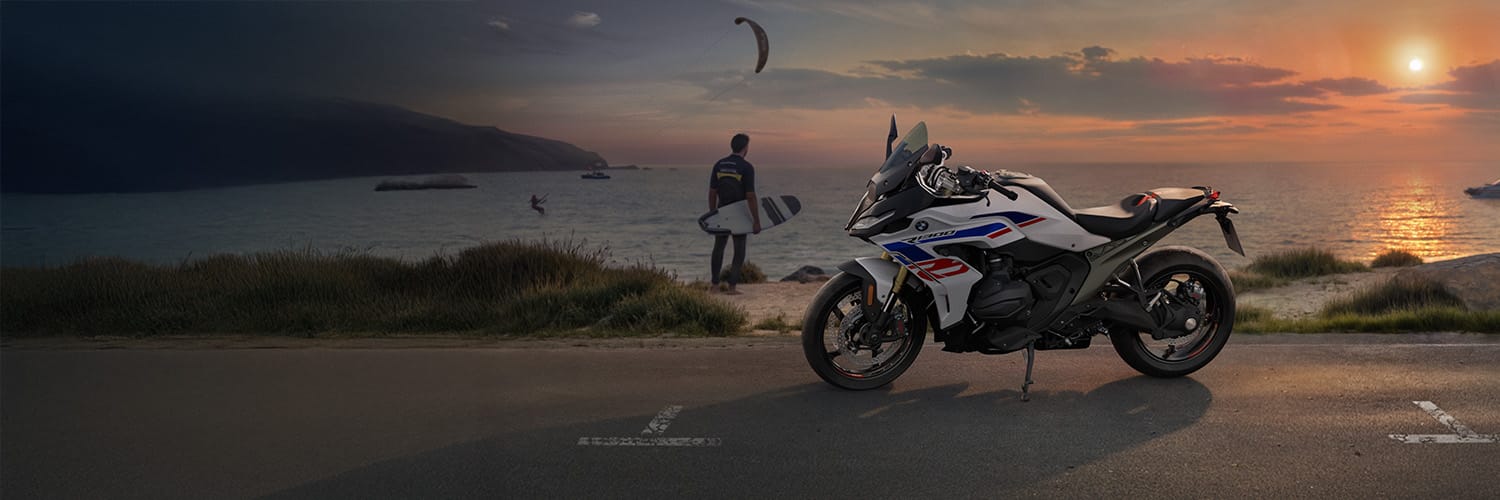 BMW R1300RS Hero.jpg