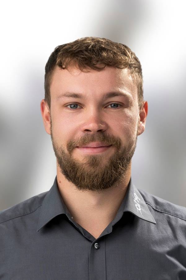 contact_import_imageL5cmFY