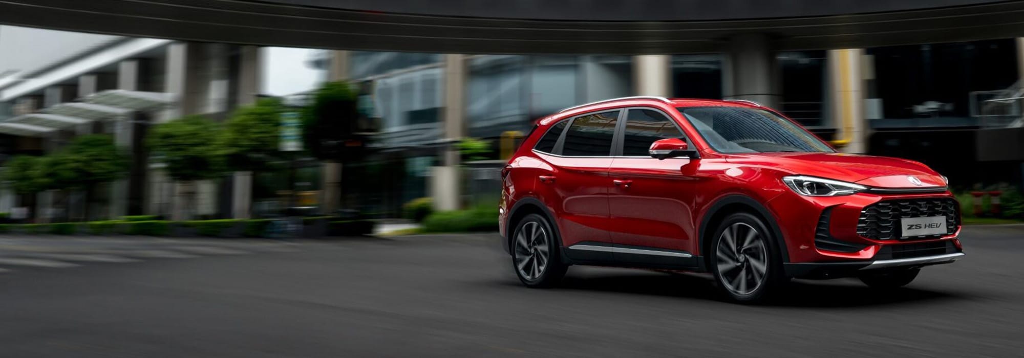 MG ZS Hybrid + Luxury