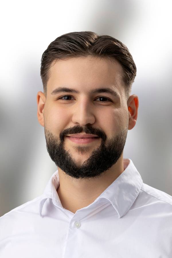 contact_import_image70ioUH