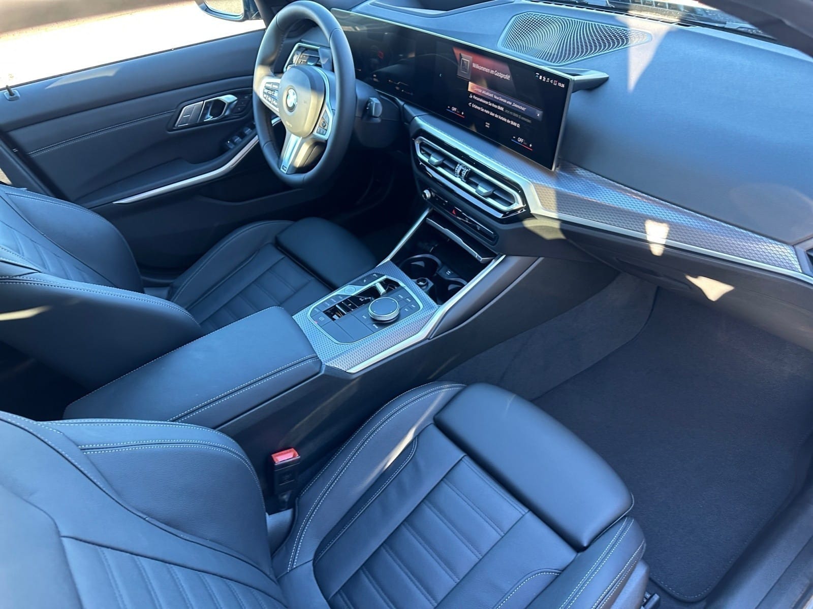 BMW - 330d xDrive Limousine