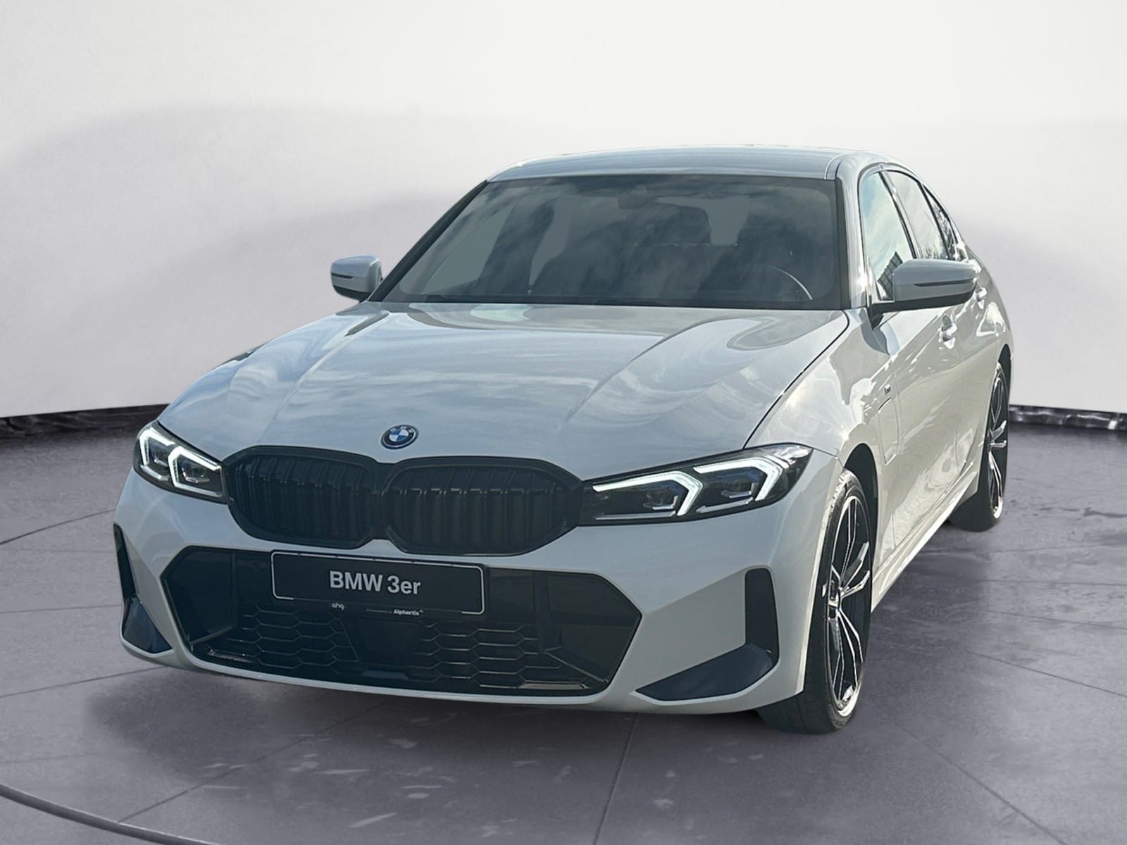 BMW - 330e xDrive Limousine