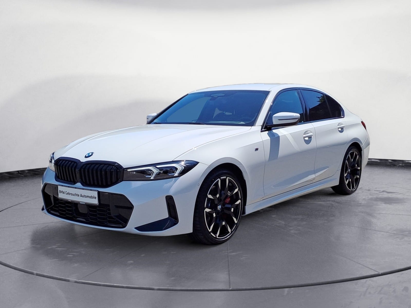 BMW - 320d xDrive M-Sport